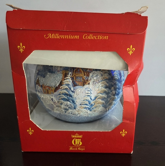Millenium Colection Blue/ White Holiday Glass Ornament - Picture 1 of 10